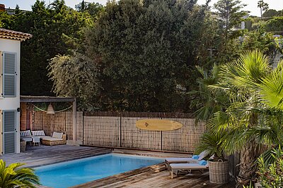 Althoff Collection Villa Belrose Saint Tropez Residence Belrose Pool Surfbrett